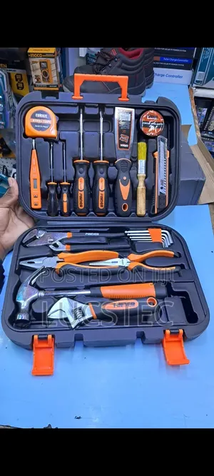 21-piece Household Diy Tool Kit.