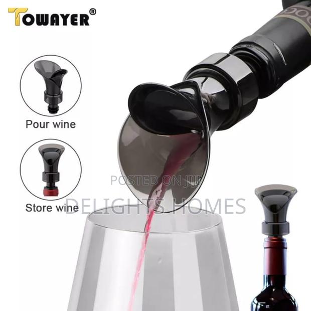 Wine Pourer Cum Stopper_za