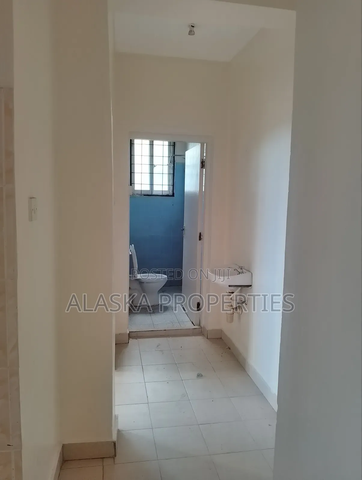 1bdrm Apartment in Nyali Beach Road for rent