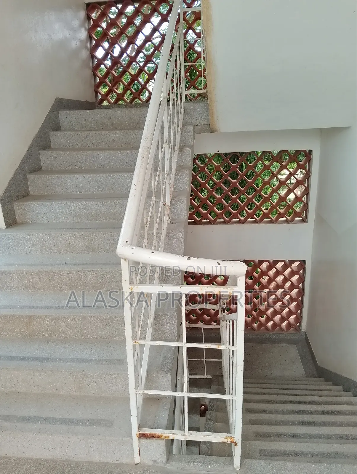 1bdrm Apartment in Nyali Beach Road for rent