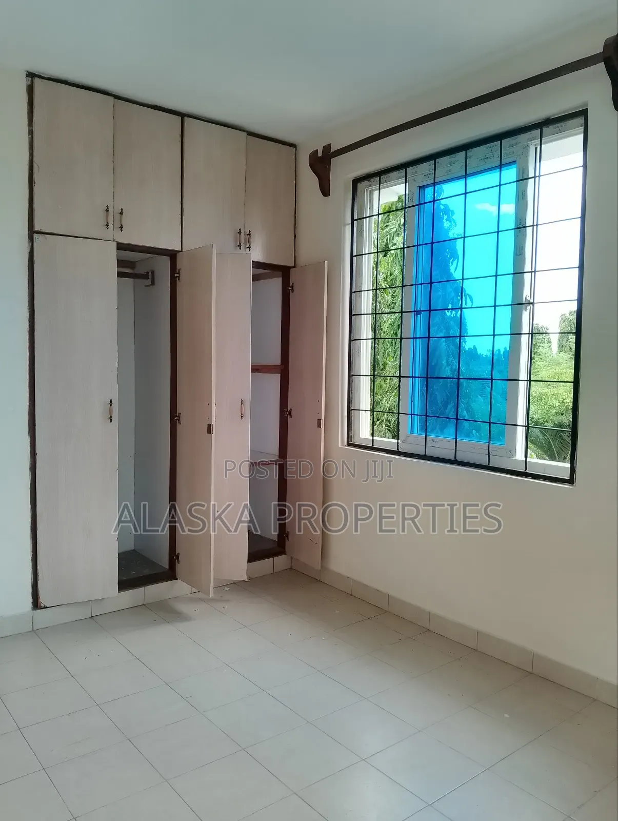 1bdrm Apartment in Nyali Beach Road for rent