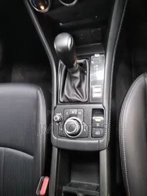 Mazda CX-3 2019 Gold