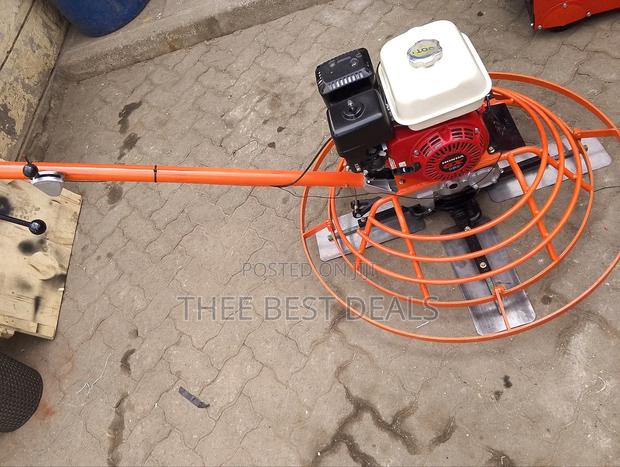 Honda Power Trowel -Powerfoat Machine - main view