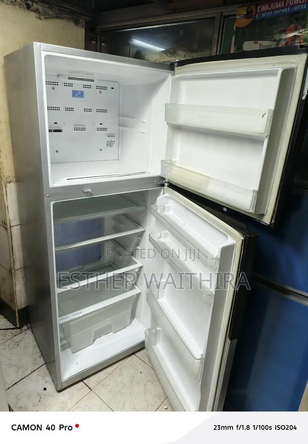 Neat Hitachi Ex Uk Fridge - thumbnail 3
