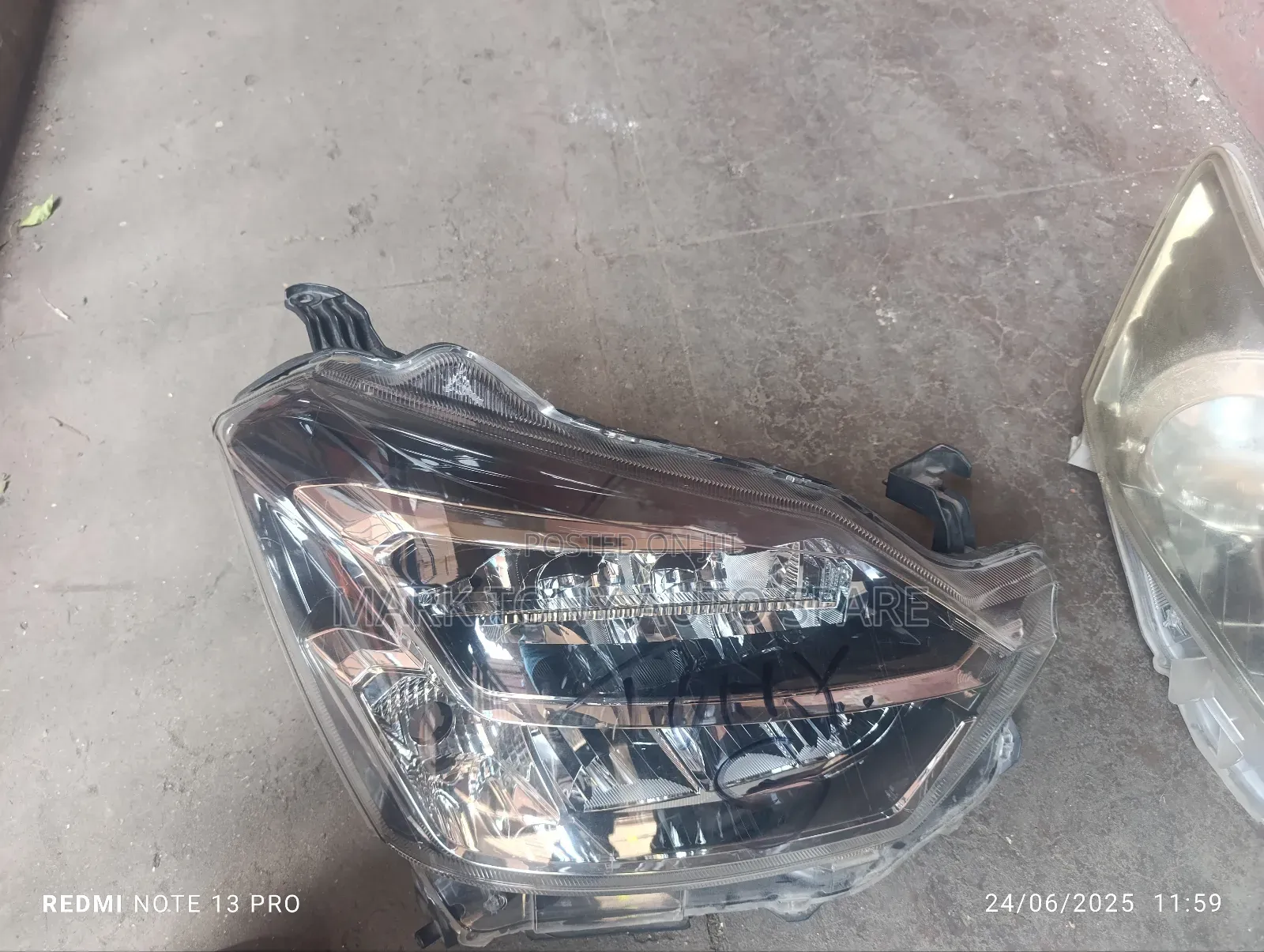 Mira Eis Headlight Zenon 2018 Clean