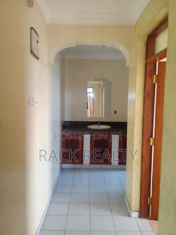 2bdrm Apartment in Nyali for rent - thumbnail 17