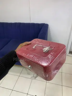 Heavy-Duty Cash Box – Safe Organized Storage