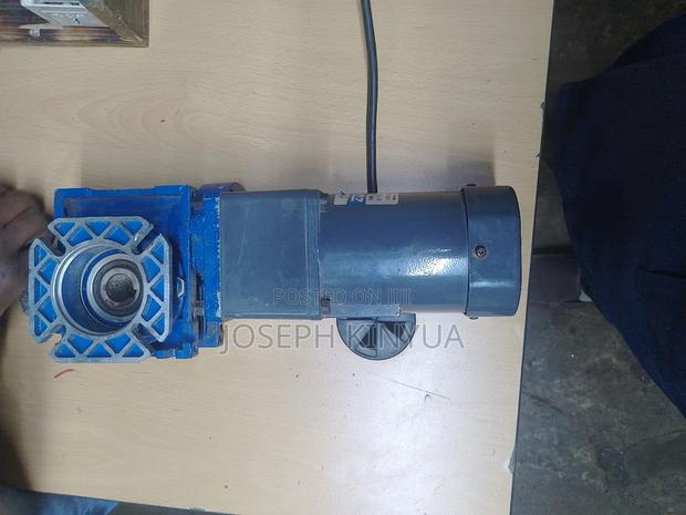 Geared Motor - thumbnail 2