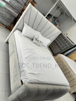 5 by 6 Diagonal Chester Bed