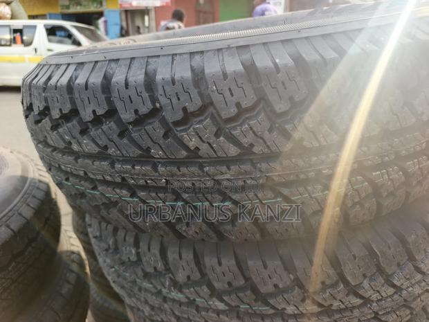 215/70r16 Maxtrek Tyre