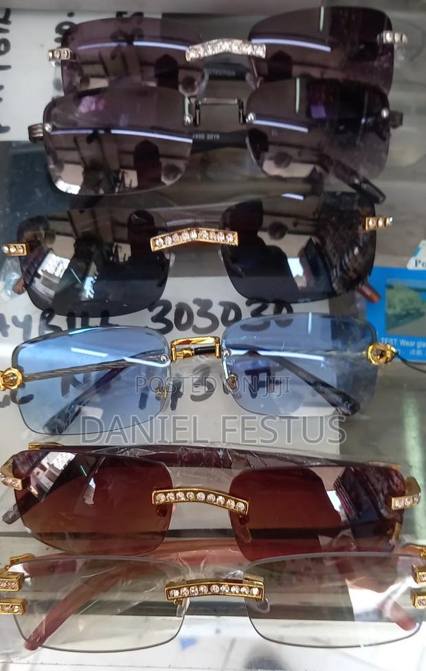 Classic Sunglasses - thumbnail 3