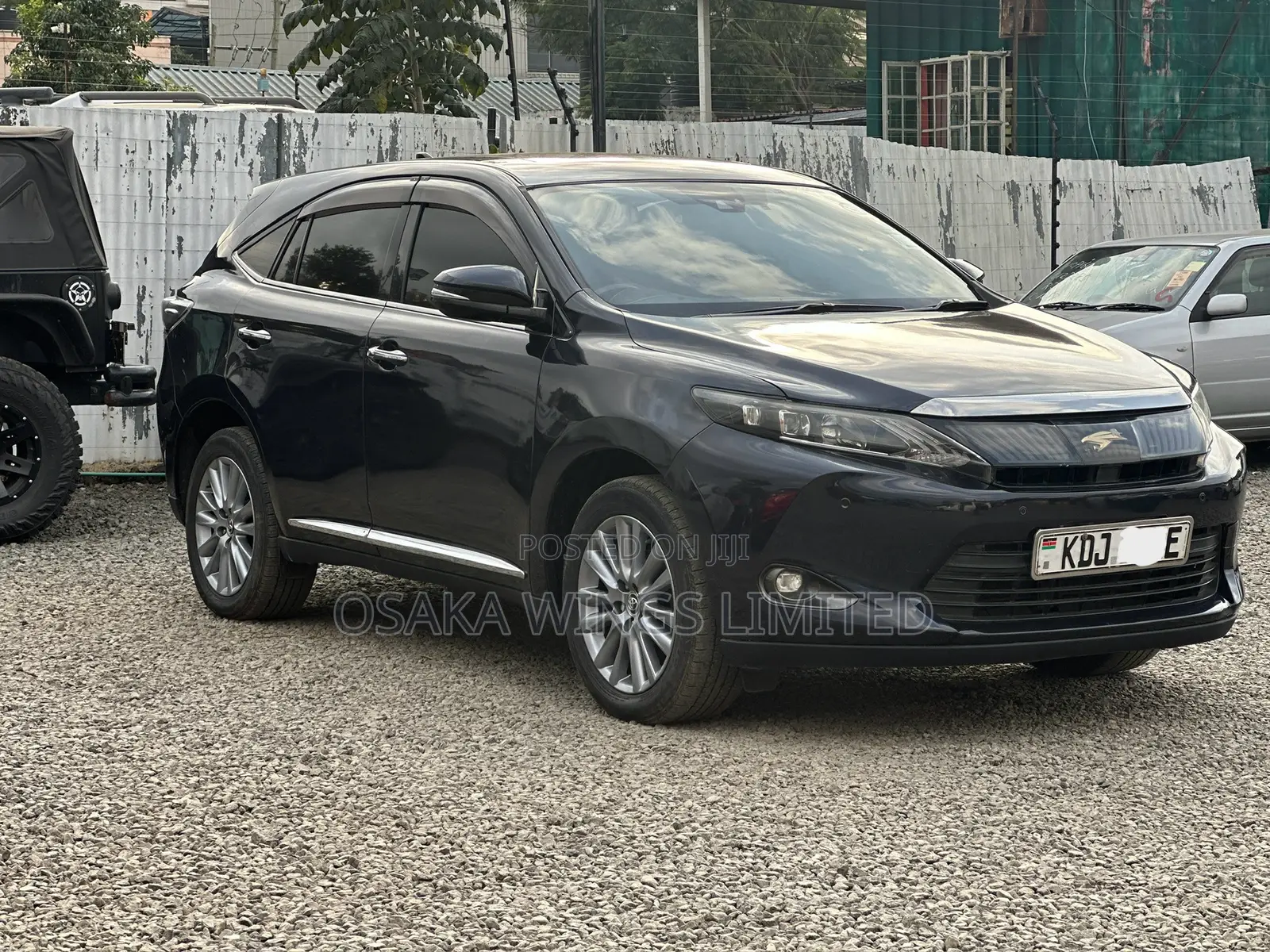Toyota Harrier 2.0 2015 Purple