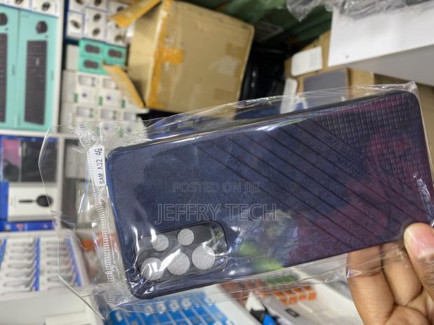 Null Leather Back Cover for Samsung Galaxy A32 4g - thumbnail 2