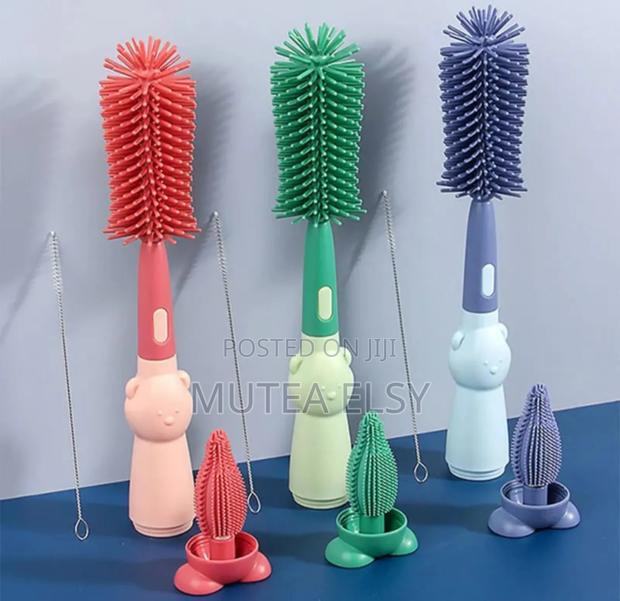 Silicone Bottle Brush360°Rotation Baby Pacifier Cuptweezers