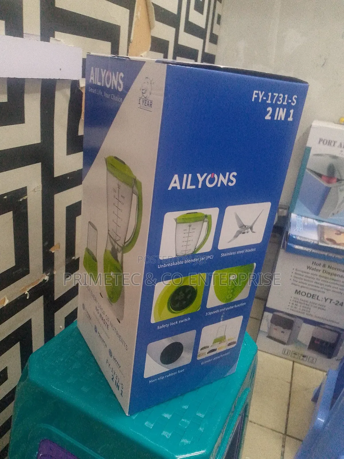 2 in 1 Ailyons Blender