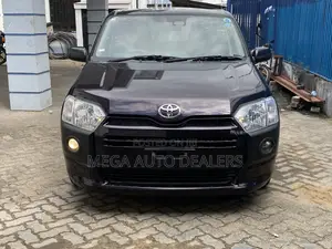 Toyota Probox 2018 Purple