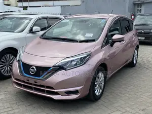 Nissan Note 2018 Pink