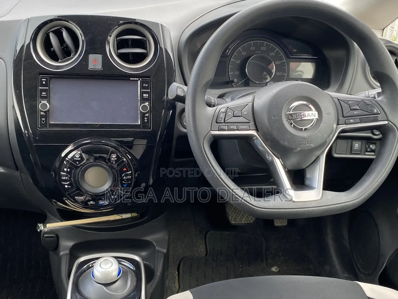 Nissan Note 2018 Pink