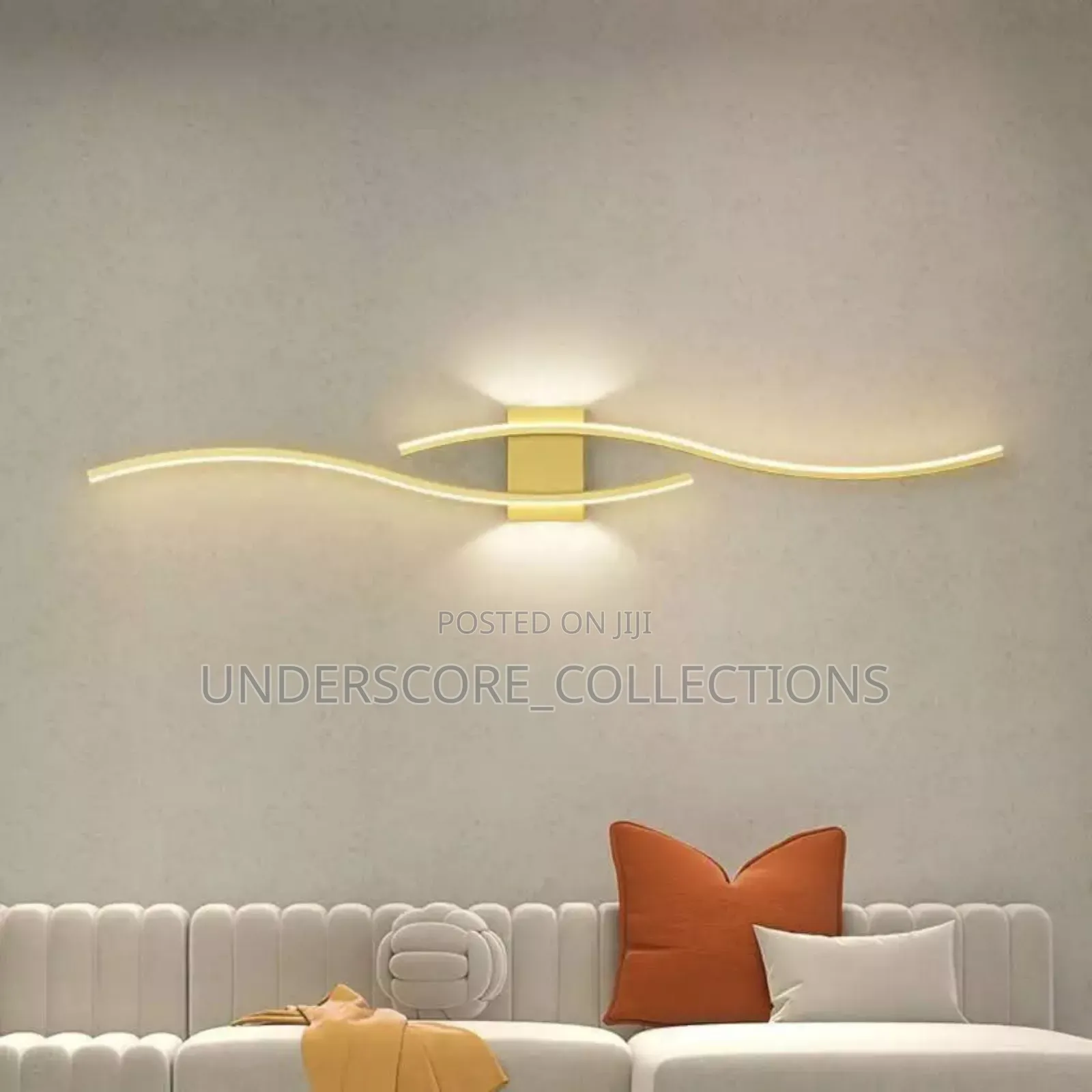 Classy Golden Wall Light