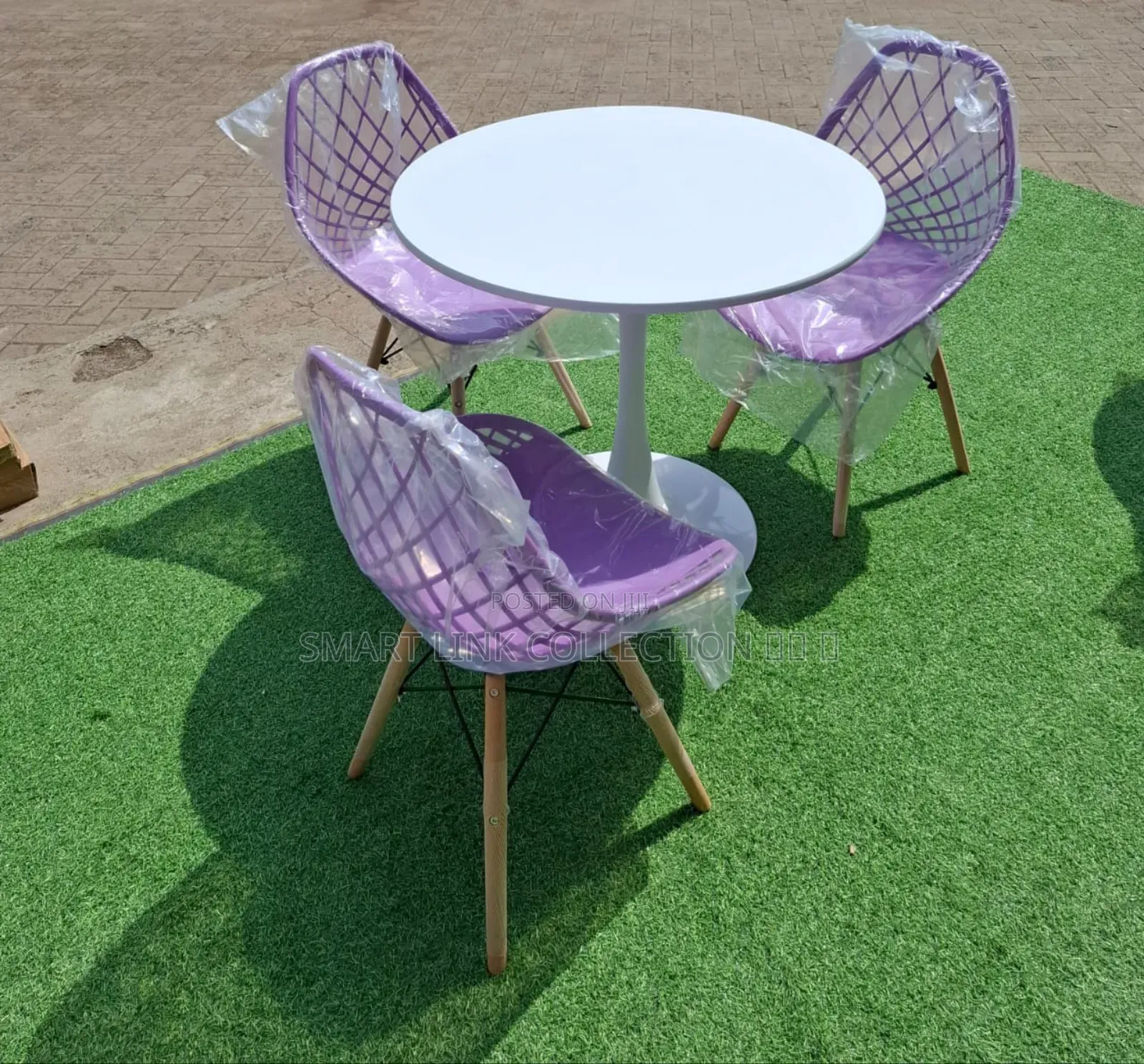 Mesh Eames Chairs Set