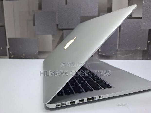 Laptop Apple MacBook Pro 8GB Intel Core i5 SSD 256GB - thumbnail 4