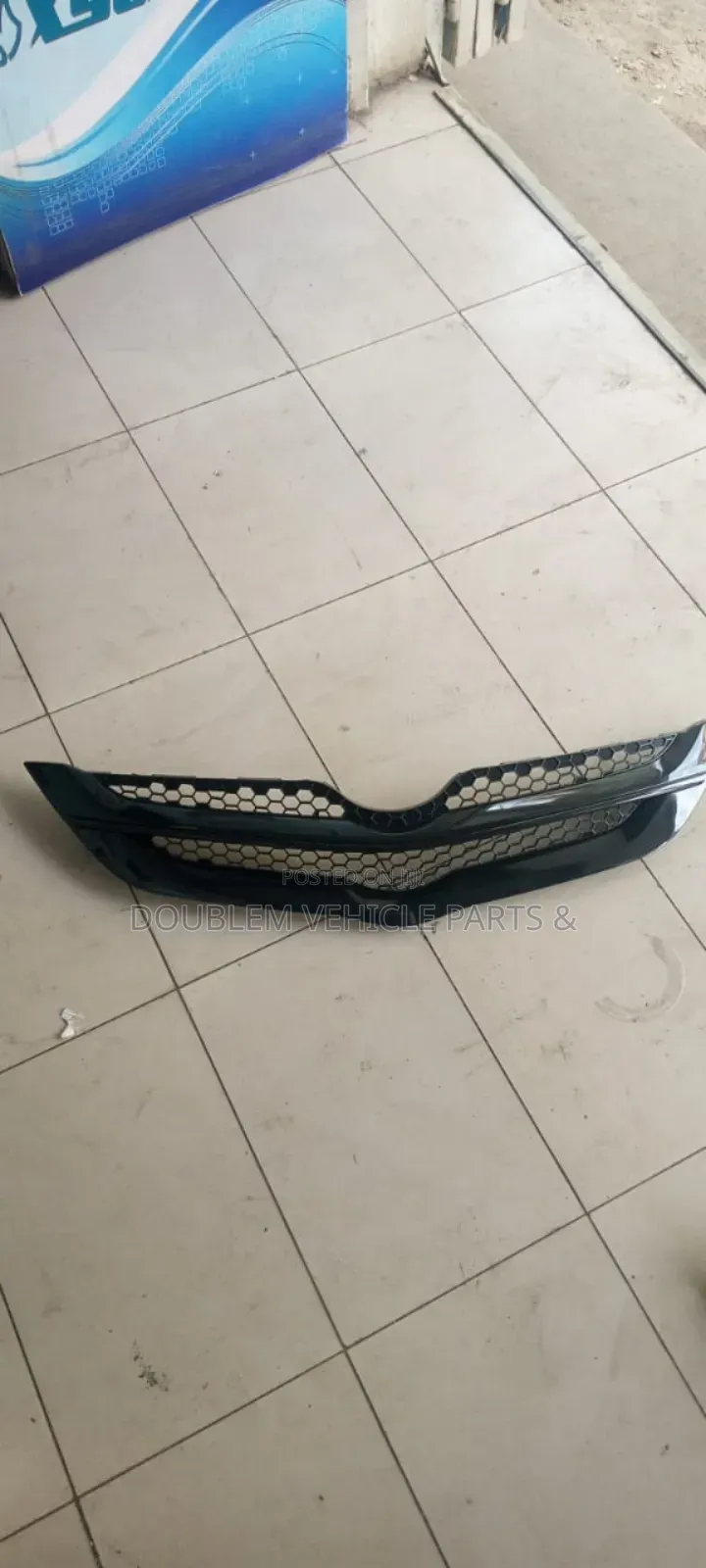 Front Grill Toyota Belta 2010