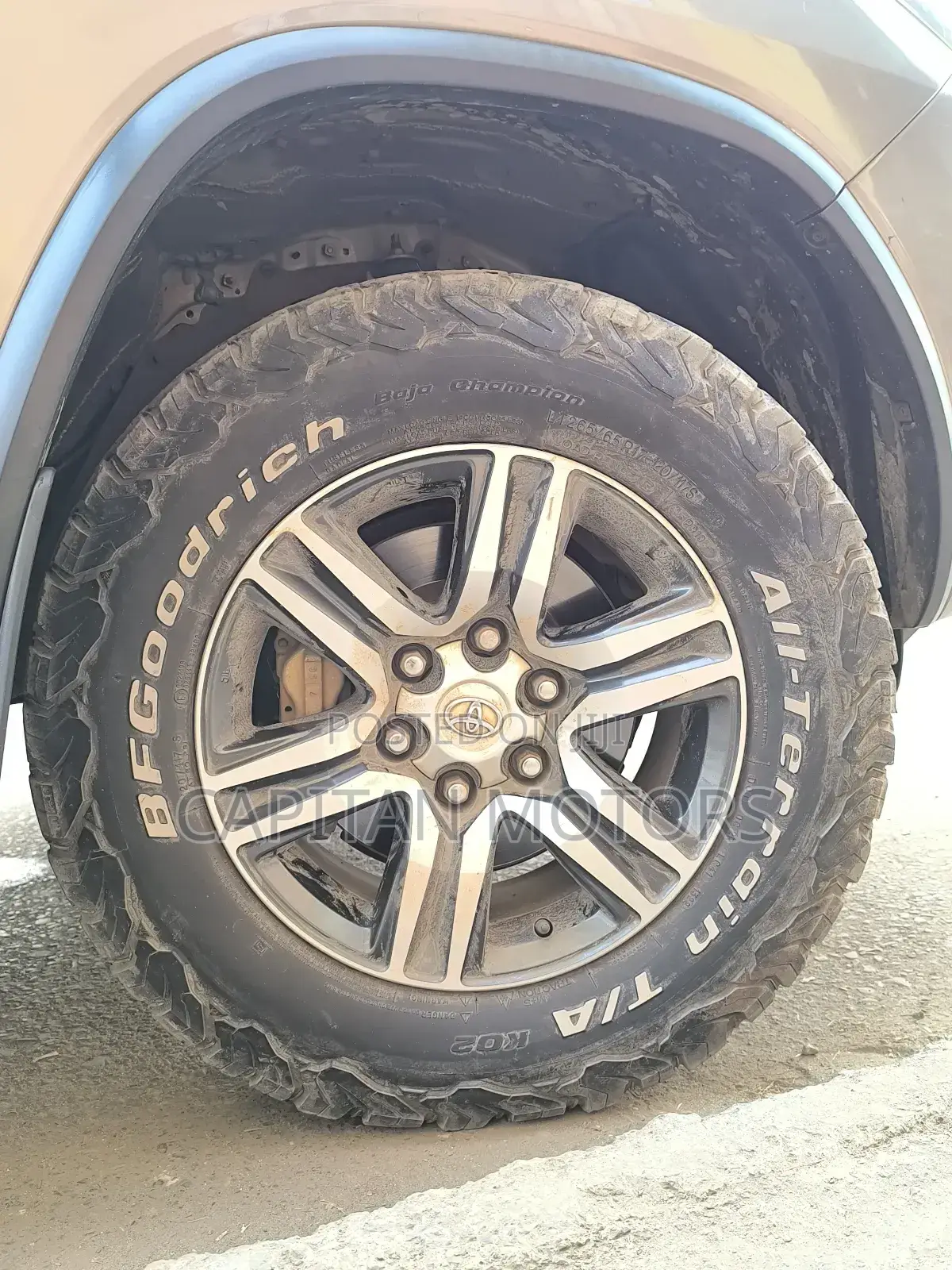 Toyota Fortuner 2.8 D AWD 2017 Gold