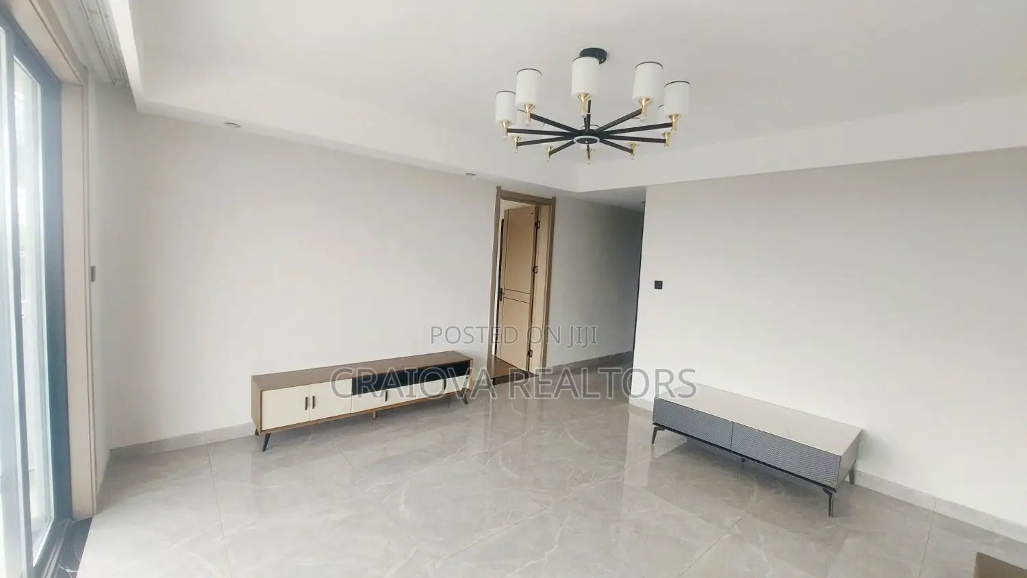 2bdrm Apartment in Hotel 67 Area for sale