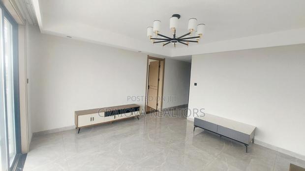 2bdrm Apartment in Hotel 67 Area for sale - thumbnail 4