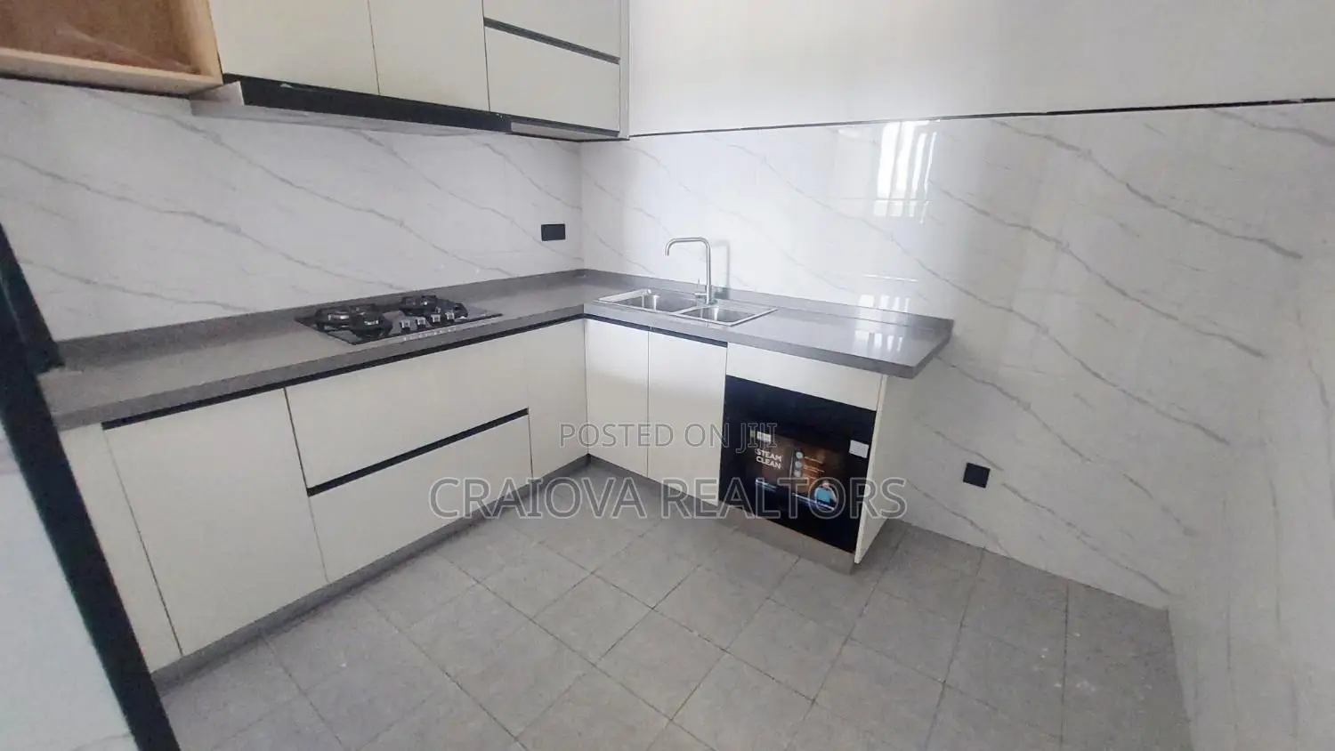 2bdrm Apartment in Hotel 67 Area for sale