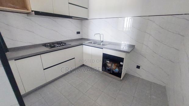 2bdrm Apartment in Hotel 67 Area for sale - thumbnail 8