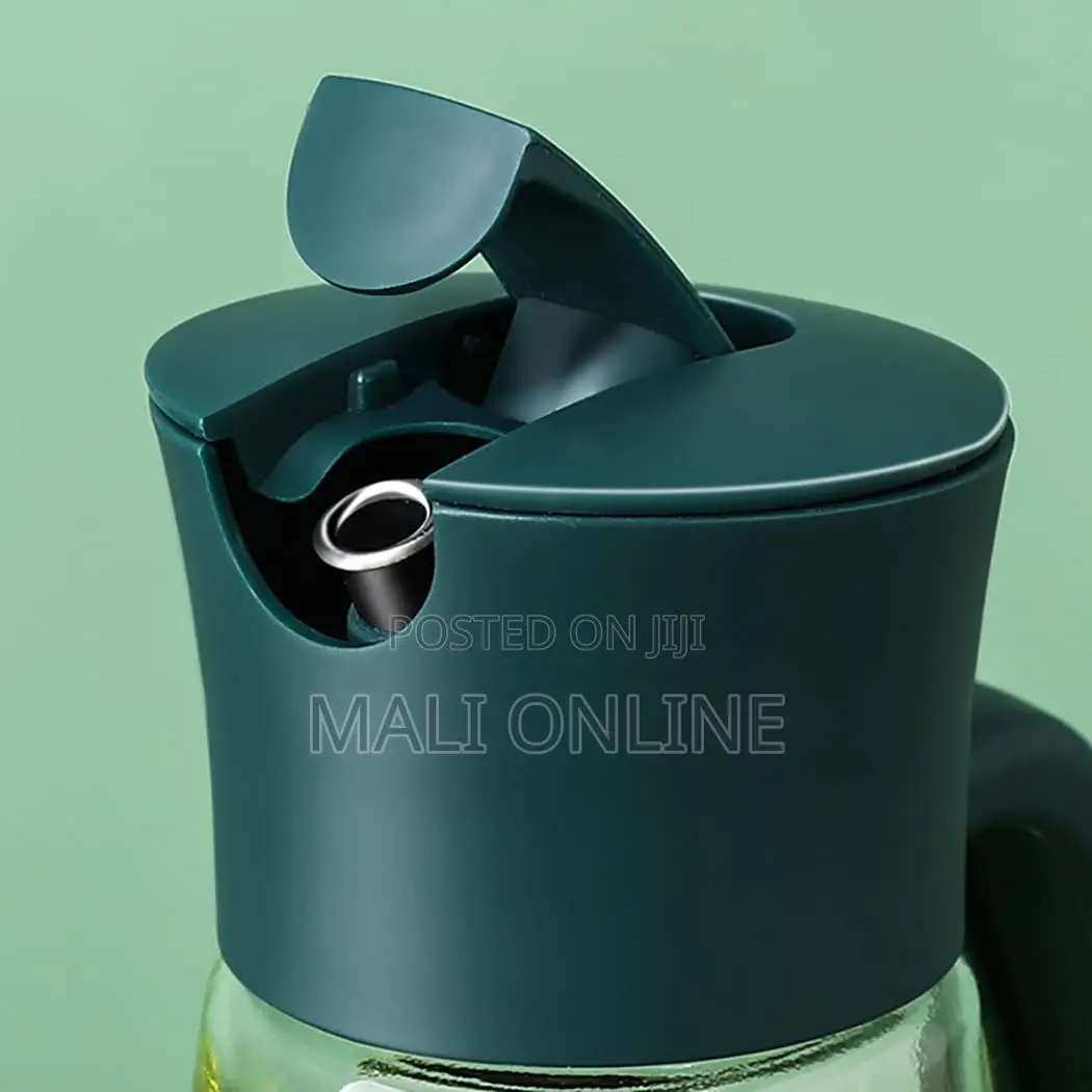 630ml Glass Oil Dispenser Bottle With Handle Auto-flip Spout