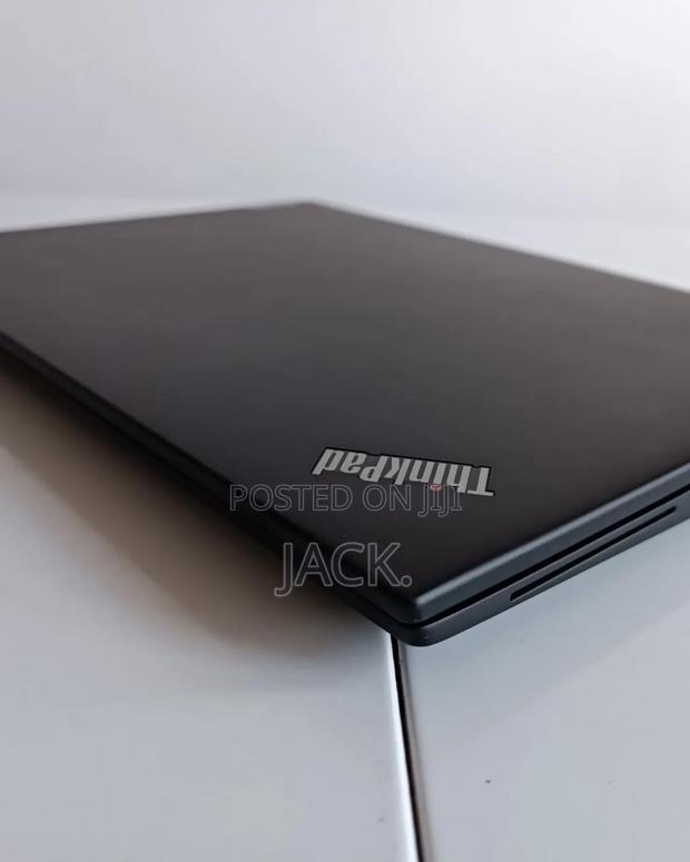 Laptop Lenovo Thinkpad T14s Gen 2 16GB Intel Core I7 SSD 512GB - thumbnail 7