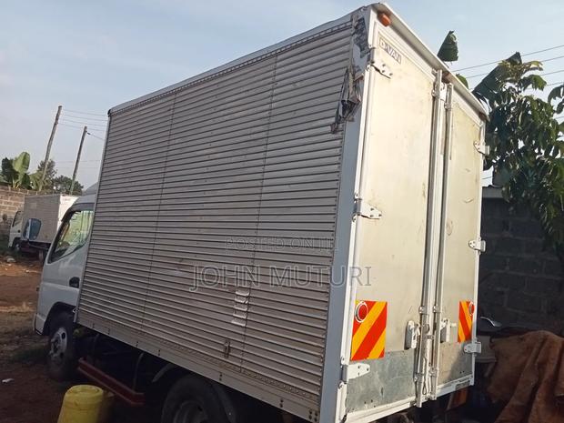 Mitsubishi Fuso - thumbnail 6