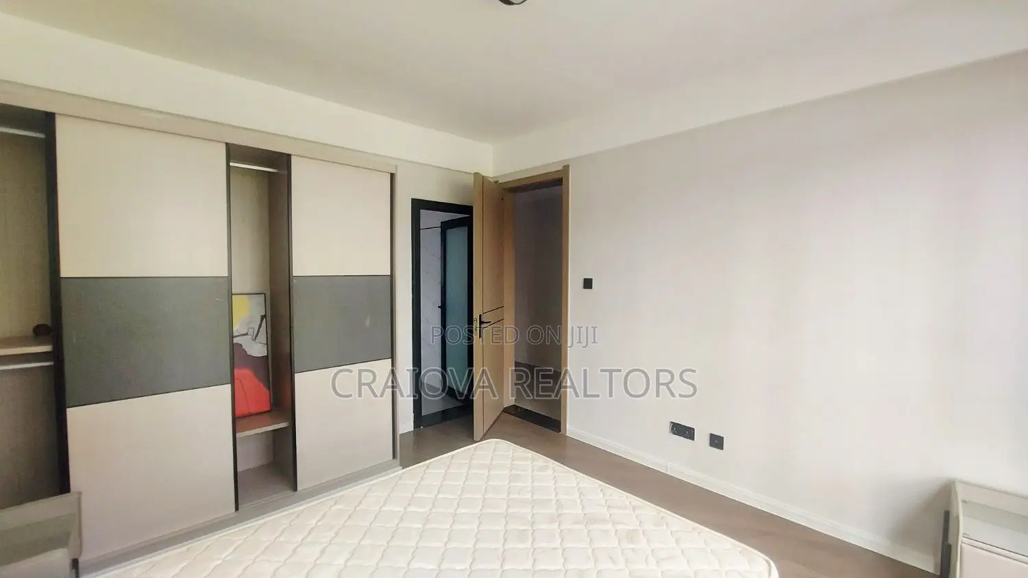 3bdrm Apartment in Hotel 67 Area for sale