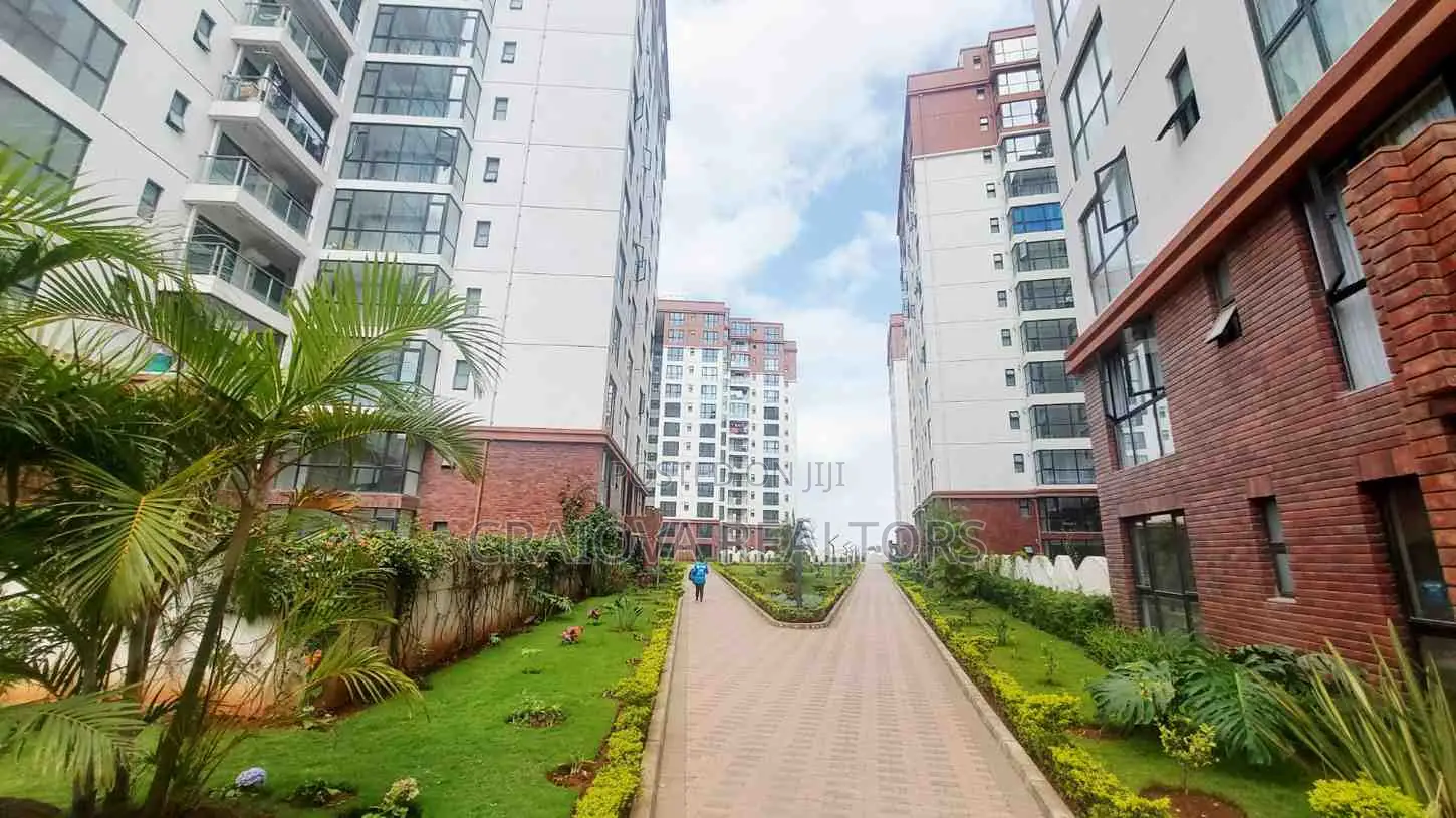 3bdrm Apartment in Hotel 67 Area for sale