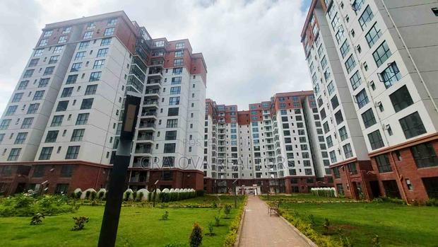 3bdrm Apartment in Hotel 67 Area for sale