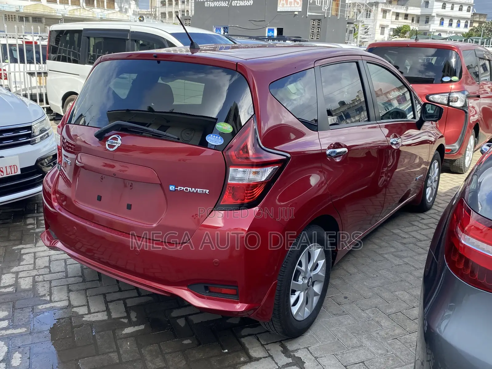 Nissan Note 2018 Red