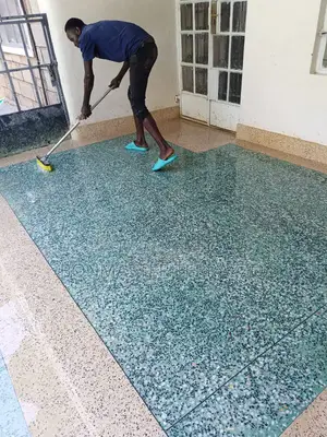 Master Floor 222