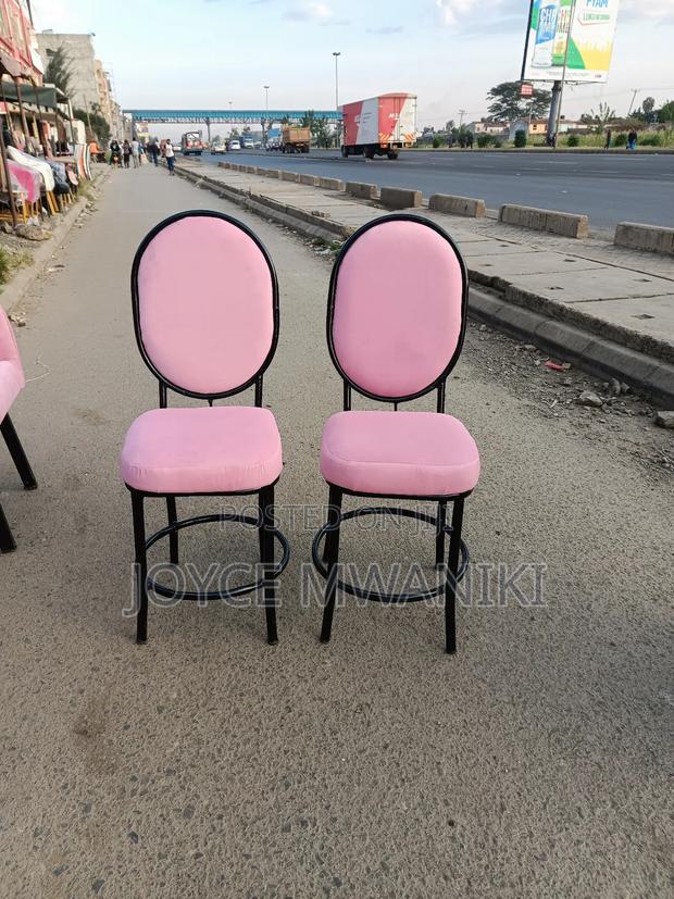 Manicure Techinician Seat, Baby Pink - main view