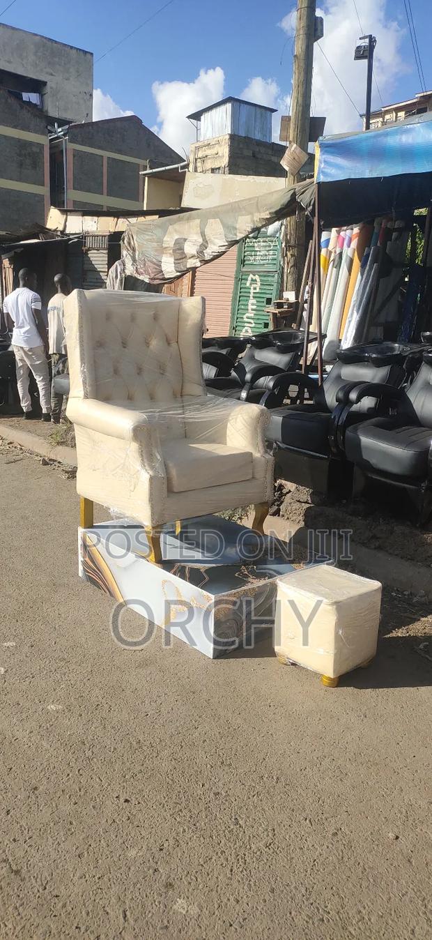 Pedicure Station + Podium - thumbnail 2