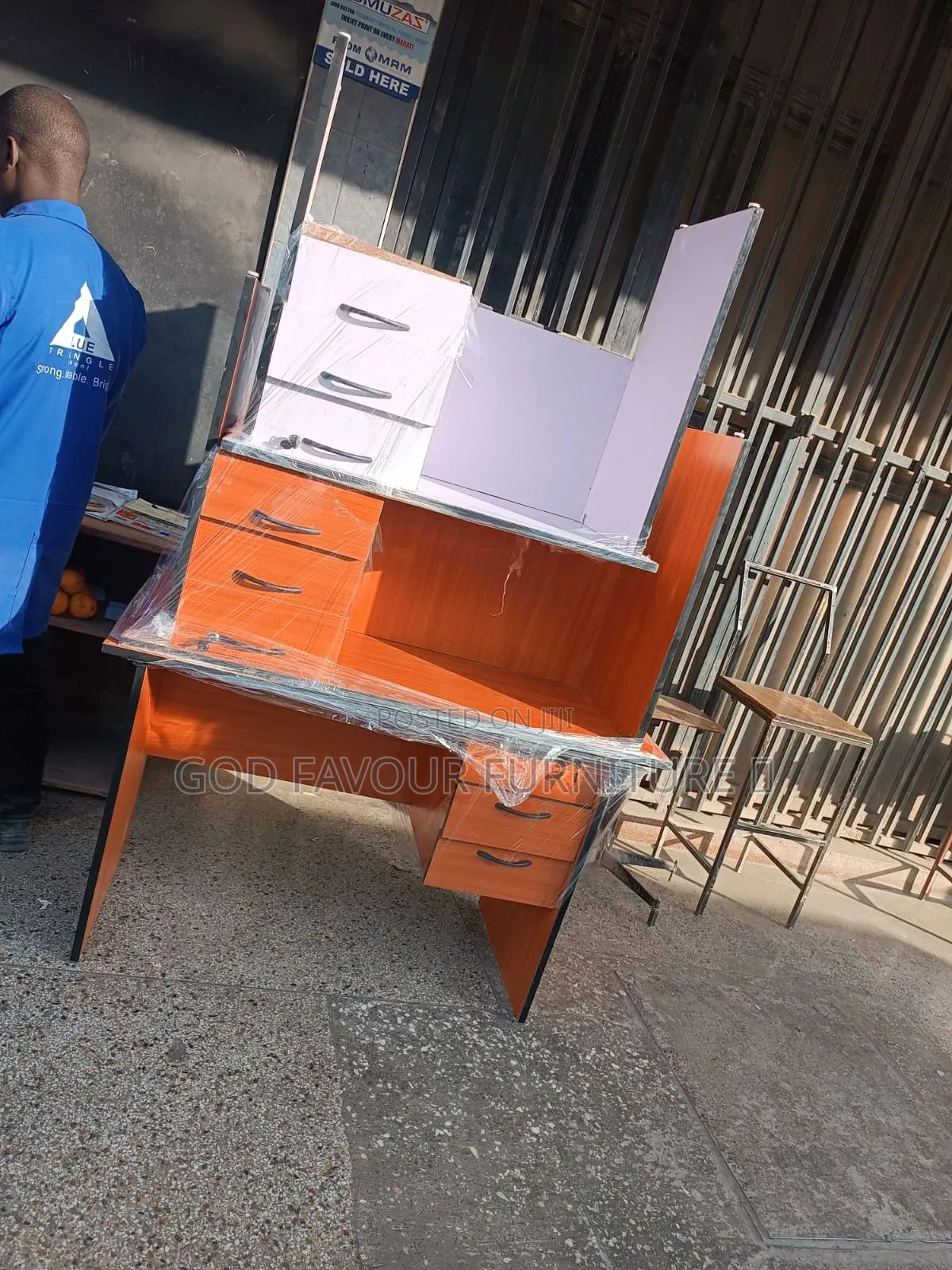 0.9m Quality Office Table/Desk Aq8k