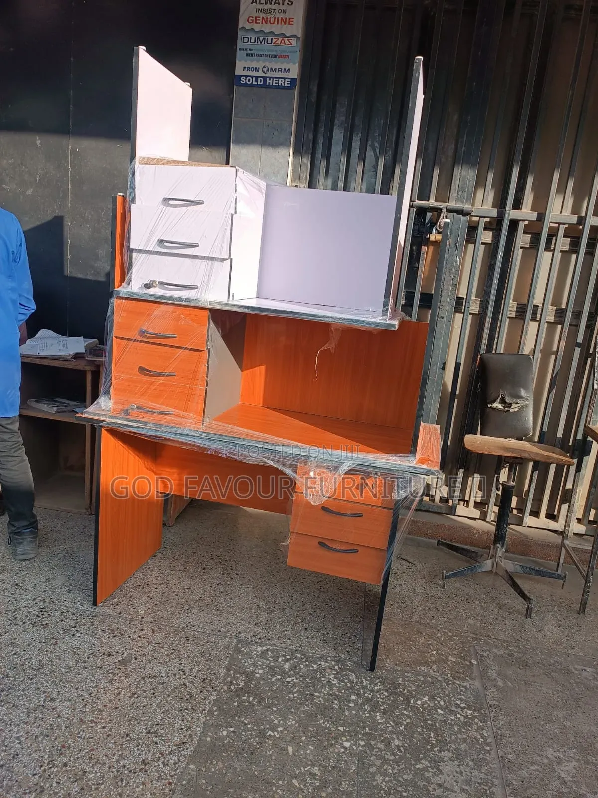 1m Elegant Quality Office Desk With Drawers Hj9a