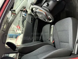 Toyota Sienta 1.5 Hybrid FWD 2019