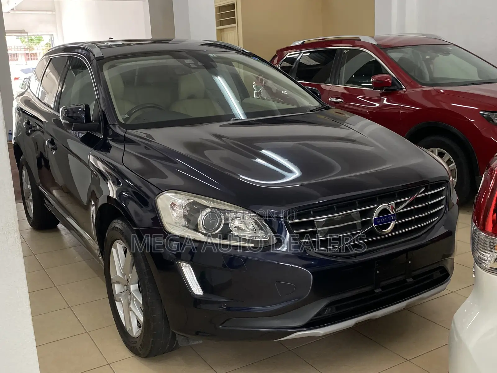 Volvo XC60 2018 Blue