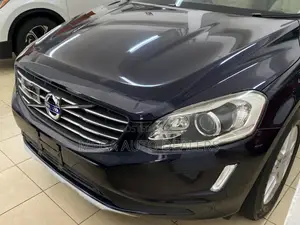 Volvo XC60 2018 Blue