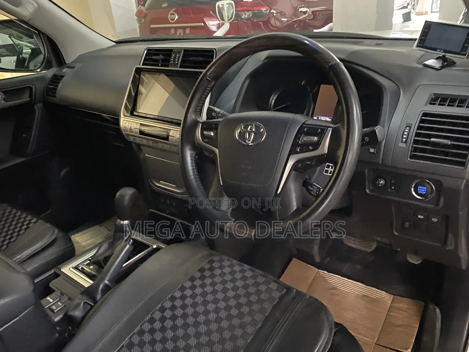 Toyota Land Cruiser Prado 2018 Off white