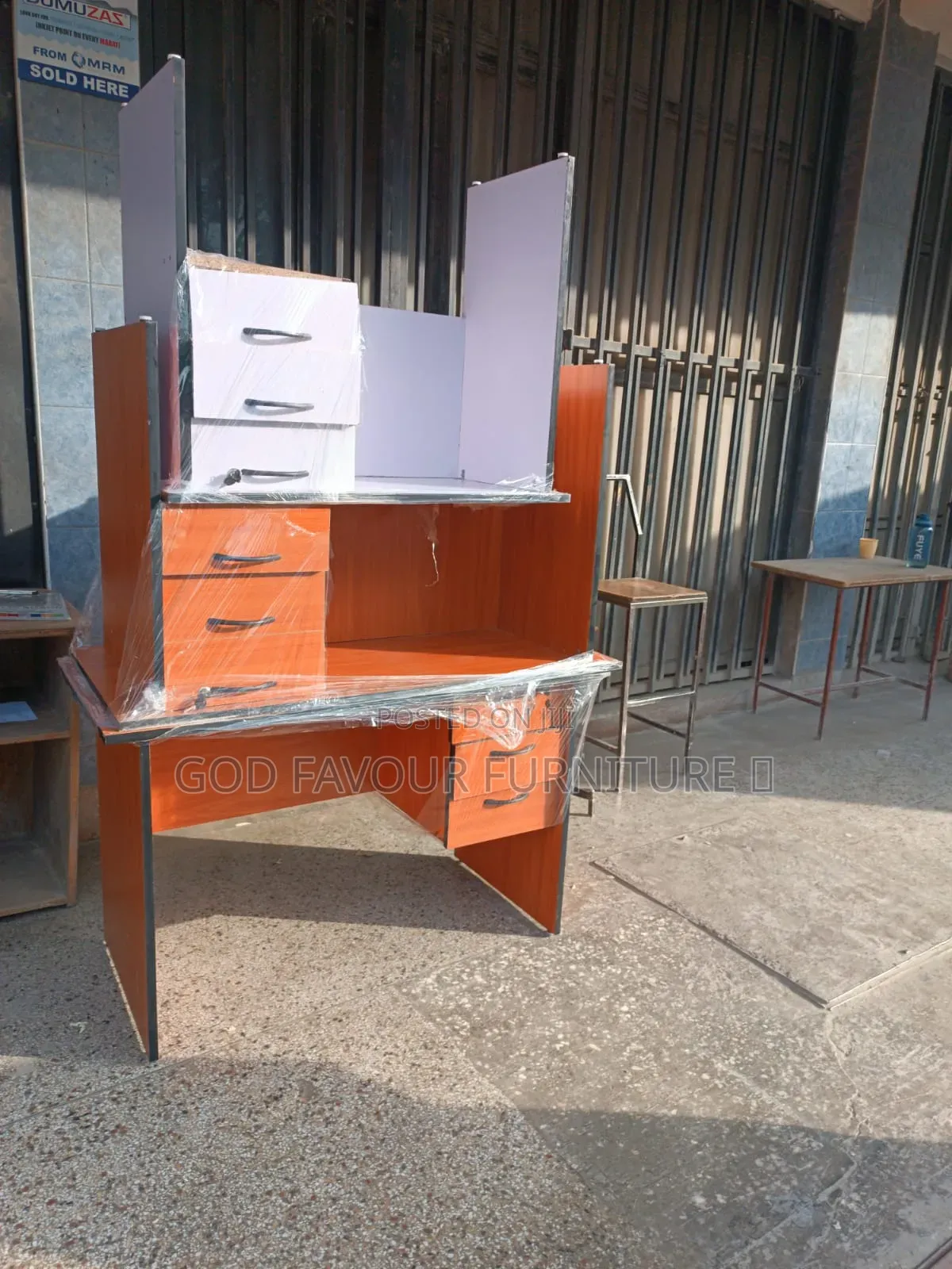 1.2m Brand New Wooden Office Desk Xd8j