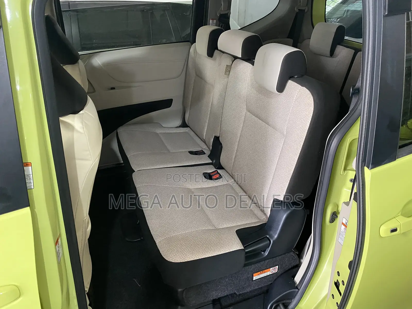 Toyota Sienta 2018 Yellow