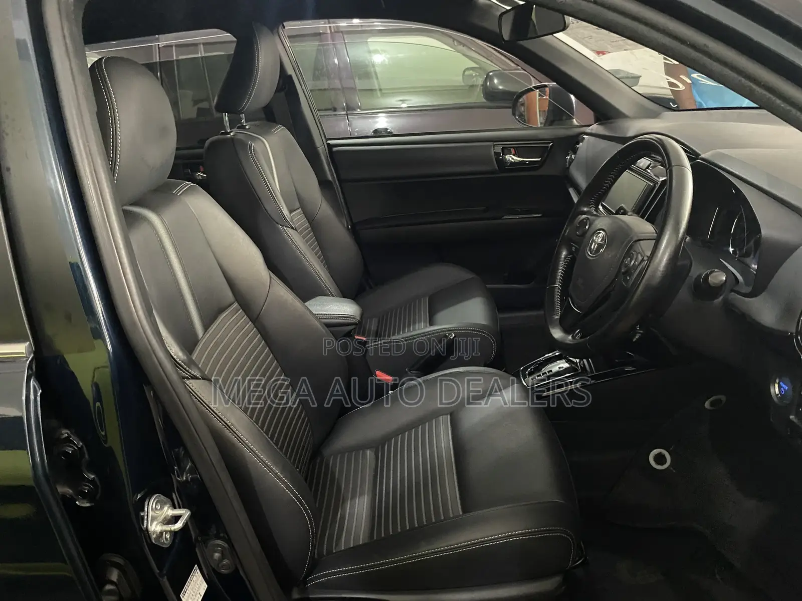 Toyota Corolla Fielder 2018 Blue